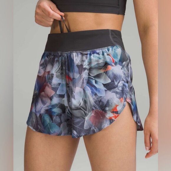 Lululemon NWT Fast and Free Reflective High-Rise Classic-Fit Short 3" - Picture 1 of 9